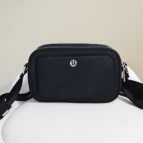 lululemon athletica Handbags - Lululemon Crossbody Camera Bag